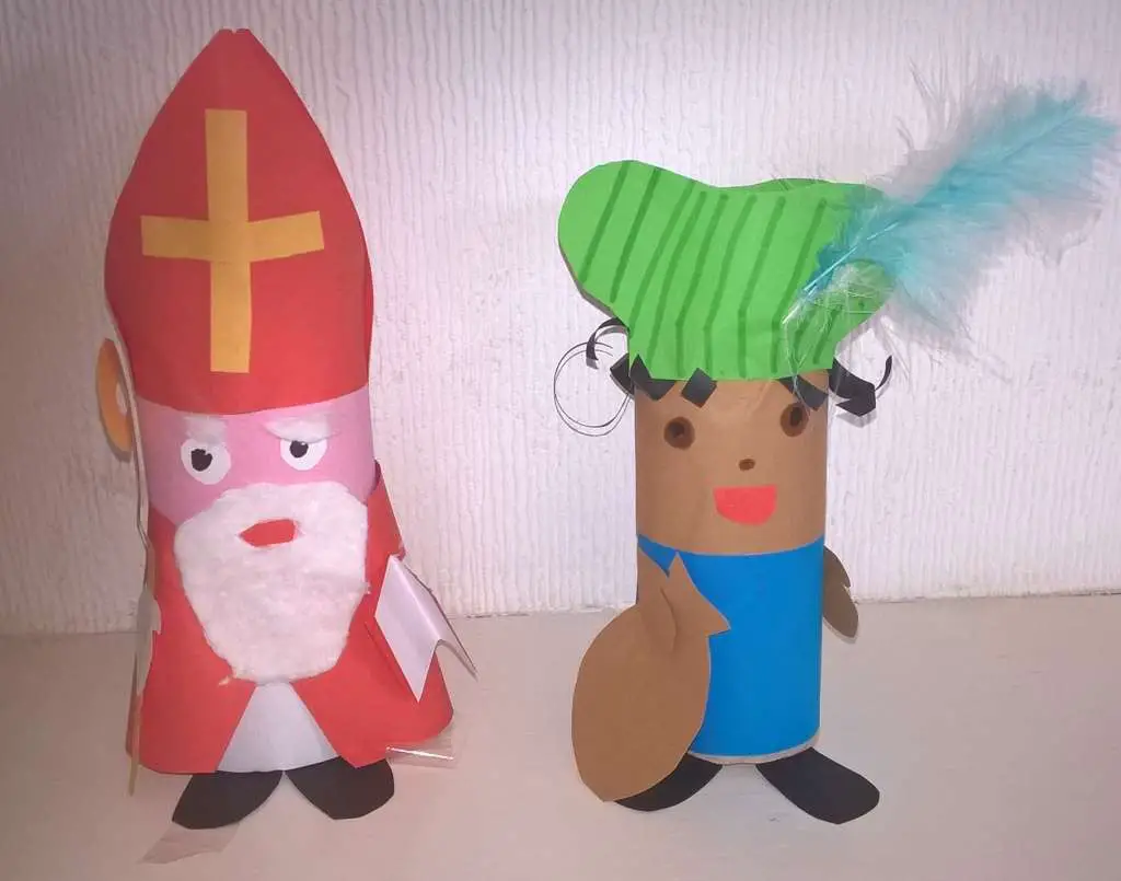 pakjesavond sint en piet van wc rolletjes