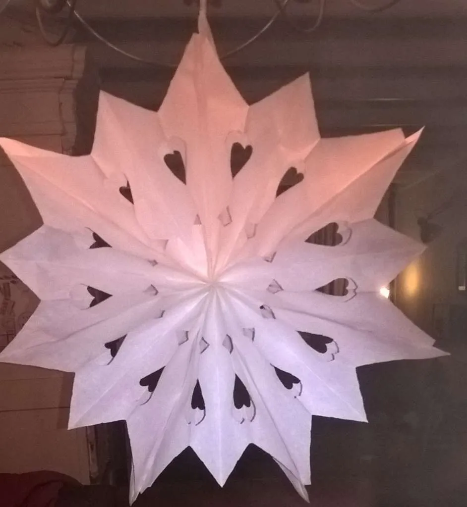lampion maken van boterhamzakjes