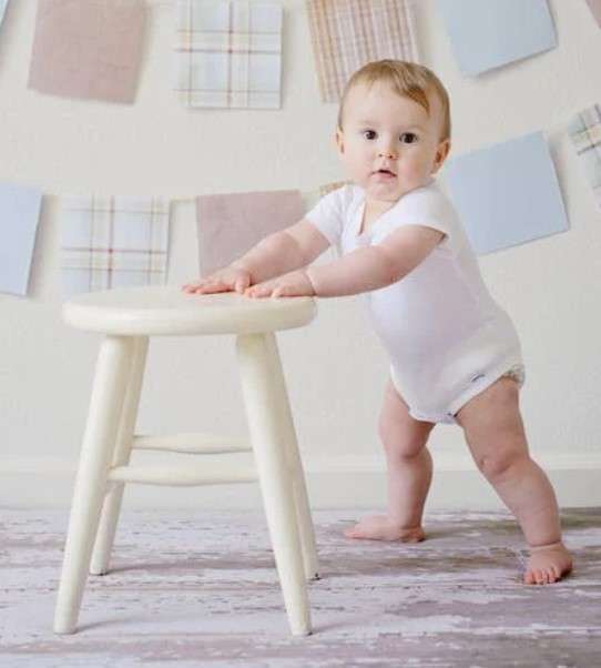 Baby leren lopen 3
